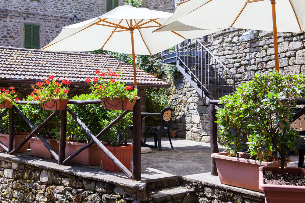 Borgo Dei Corsi Holiday House Reggiolo Exterior foto