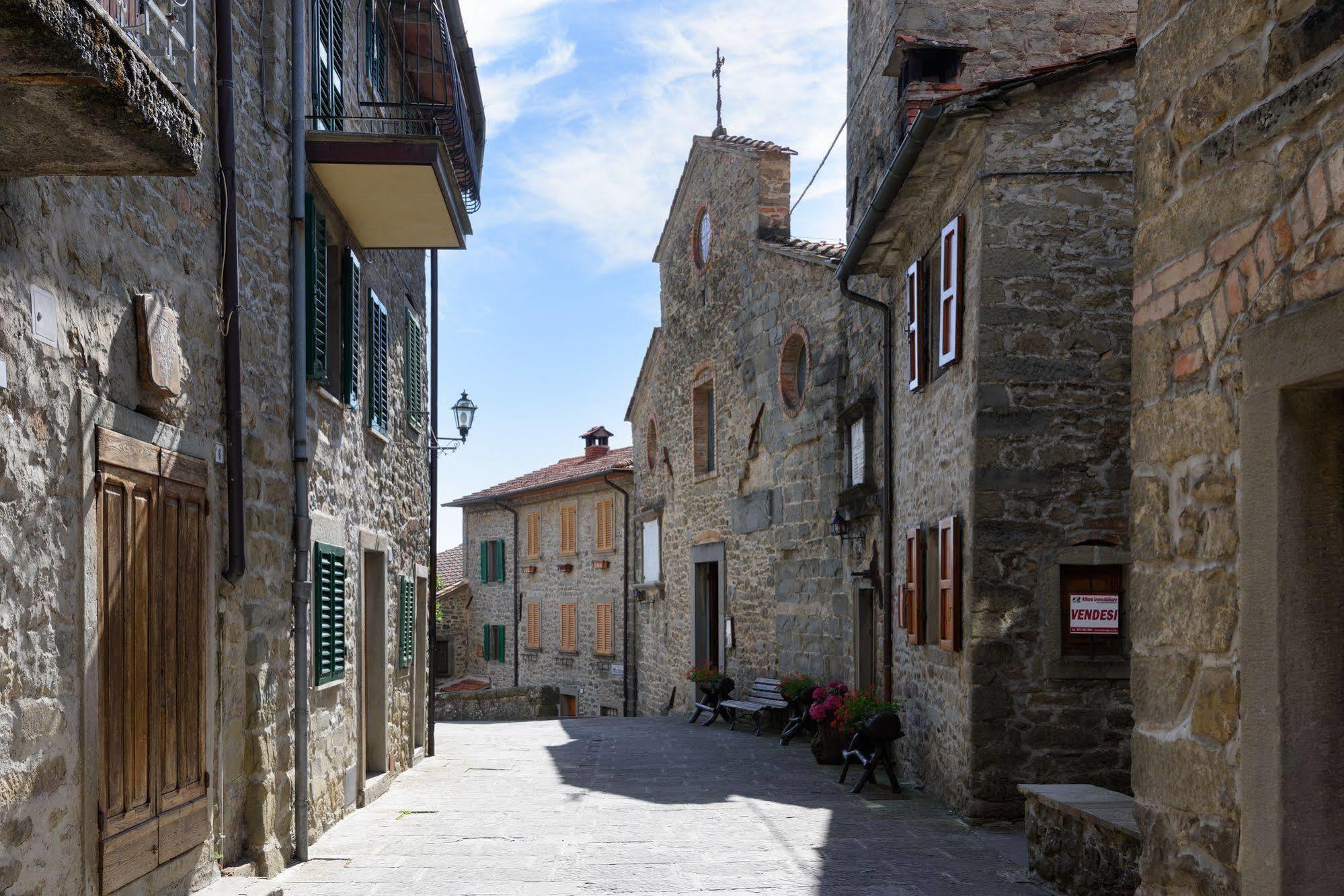 Borgo Dei Corsi Holiday House Reggiolo Exterior foto
