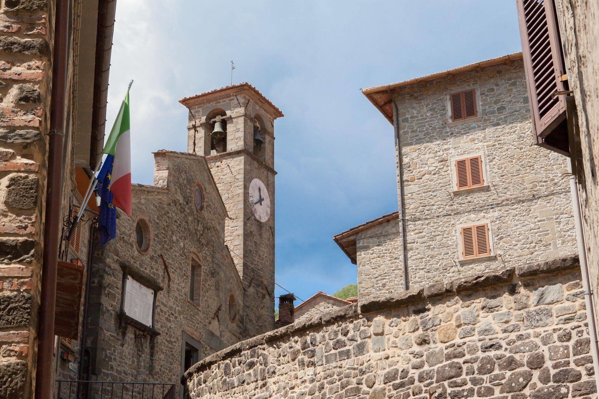 Borgo Dei Corsi Holiday House Reggiolo Exterior foto